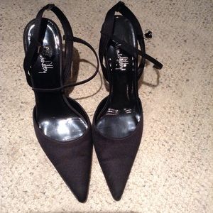 24 HR SALE evening shoes size 6